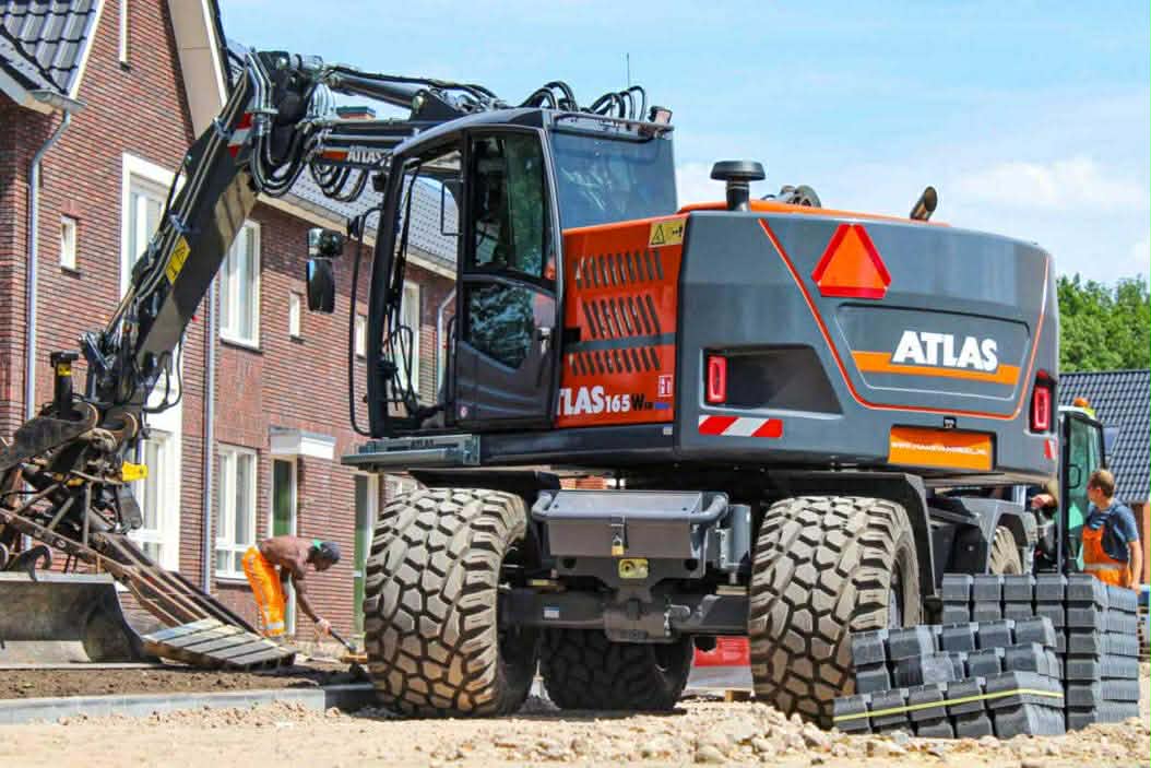  Εκσκαφείς και Δομικά Μηχανήματα